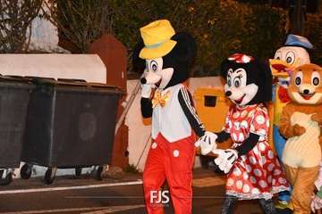 Papá Noel visita de sorpresa Lomo Magullo (Telde)/Francisco Javier Santana.